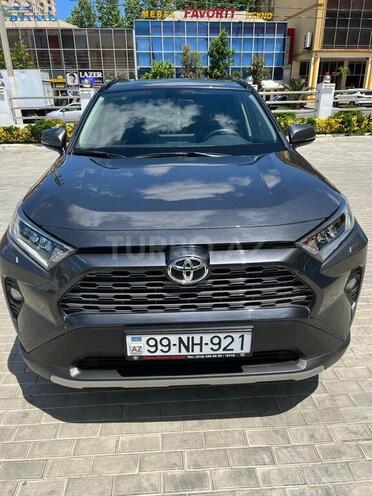 Toyota RAV4 2021, 18,000 km - 2.0 l - Bakı