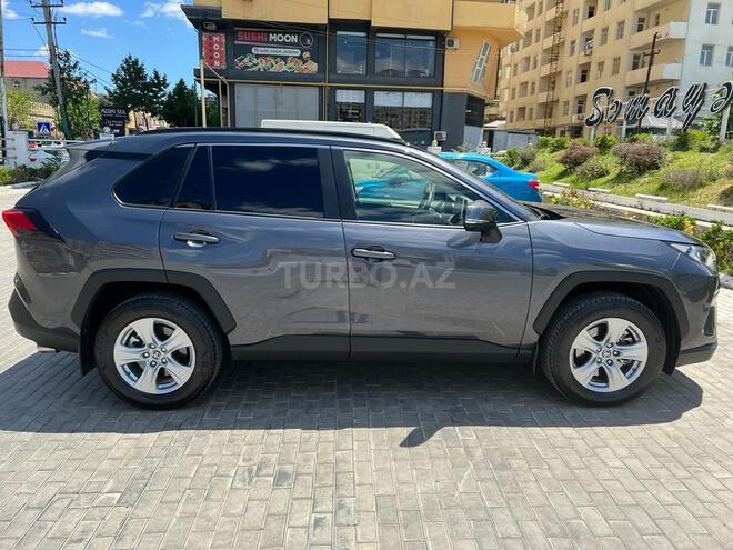 Toyota RAV4 2021, 18,000 km - 2.0 l - Bakı