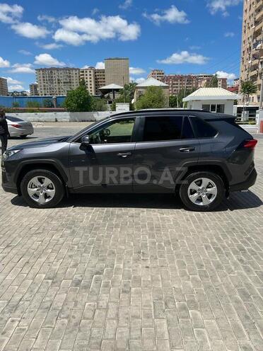 Toyota RAV4 2021, 18,000 km - 2.0 l - Bakı