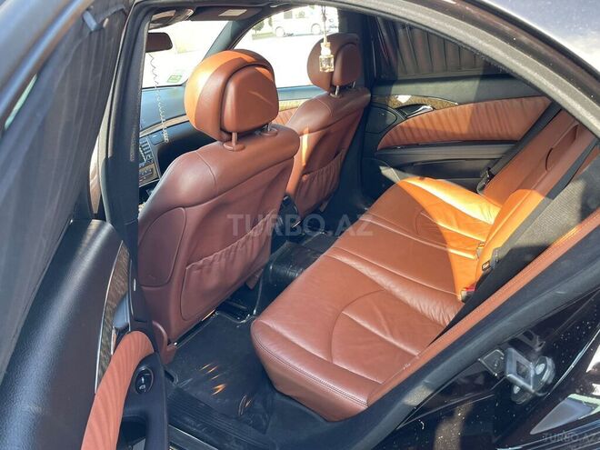 Mercedes E 350 2007, 243,000 km - 3.5 l - Bakı