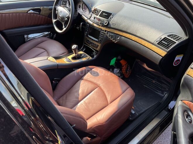 Mercedes E 350 2007, 243,000 km - 3.5 l - Bakı