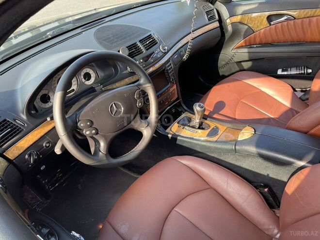 Mercedes E 350 2007, 243,000 km - 3.5 l - Bakı