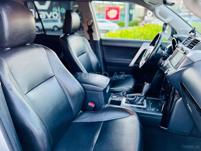 Toyota Prado 2014, 134,500 km - 2.7 л - Bakı