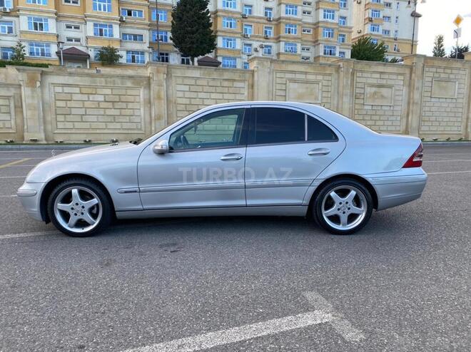 Mercedes C 200 2000, 425,000 km - 2.0 л - Bakı