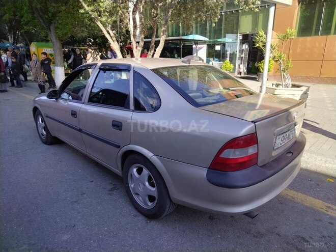 Opel Vectra 1998, 450,190 km - 1.6 l - Sumqayıt