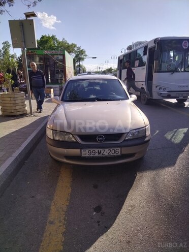 Opel Vectra 1998, 450,190 km - 1.6 l - Sumqayıt