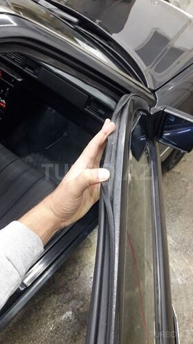 Mercedes E 200 1993, 300,000 km - 2.0 л - Bakı