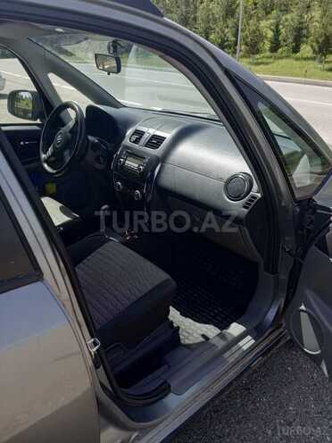 Suzuki SX4 2012, 169,000 km - 1.6 l - Quba