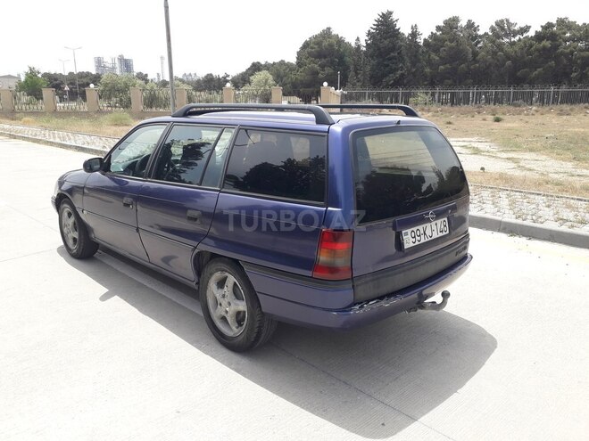 Opel Astra 1997, 312,563 km - 1.8 l - Sumqayıt