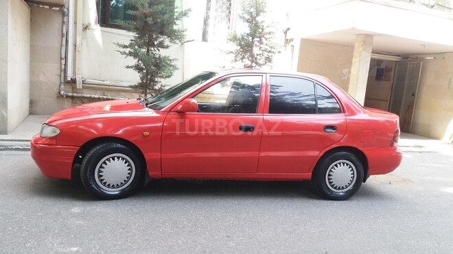 Hyundai Accent 1996, 260,000 km - 1.3 l - Bakı