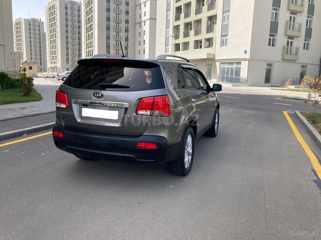 Kia Sorento 2011, 211,000 km - 2.0 l - Bakı