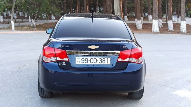 Chevrolet Cruze 2010, 130,000 km - 1.4 л - Bakı