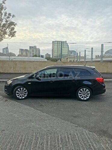 Opel Astra 2014, 149,300 km - 1.4 l - Bakı