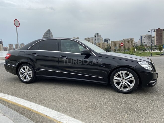 Mercedes E 220 2012, 220,000 km - 2.2 l - Bakı