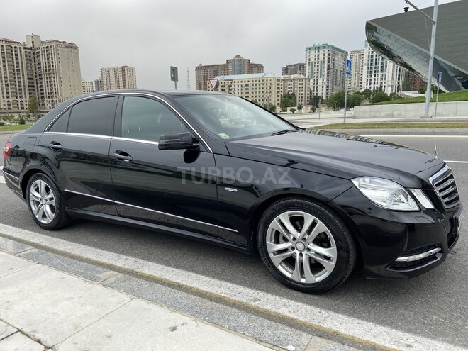 Mercedes E 220 2012, 220,000 km - 2.2 l - Bakı
