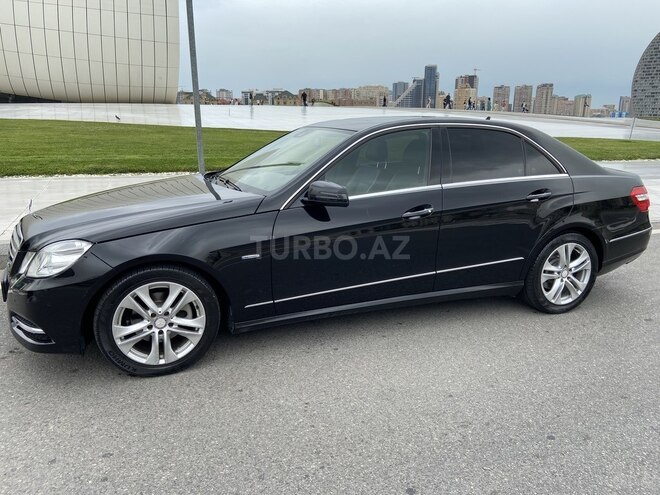 Mercedes E 220 2012, 220,000 km - 2.2 l - Bakı