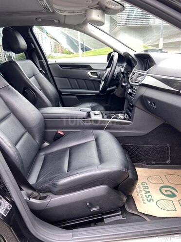 Mercedes E 220 2012, 220,000 km - 2.2 l - Bakı