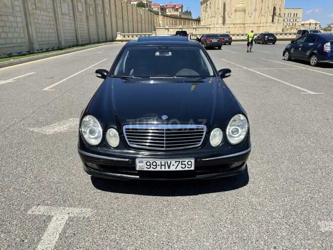 Mercedes E 270 2004, 32,000 km - 2.7 л - Bakı