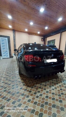 BMW 528 2015, 91,995 km - 2.0 л - Bakı