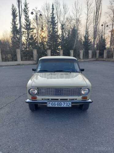 LADA (VAZ) 21011 1983, 150,000 km - 1.5 л - Yevlax