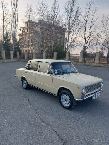 LADA (VAZ) 21011 1983, 150,000 km - 1.5 л - Yevlax