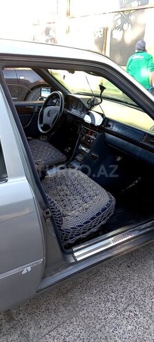 Mercedes E 250 1990, 420,000 km - 2.5 л - Lənkəran