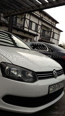 Volkswagen Polo 2012, 265,000 km - 1.6 л - Bakı
