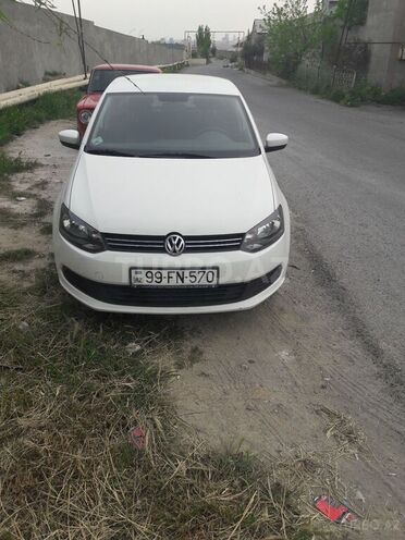 Volkswagen Polo 2012, 265,000 km - 1.6 л - Bakı