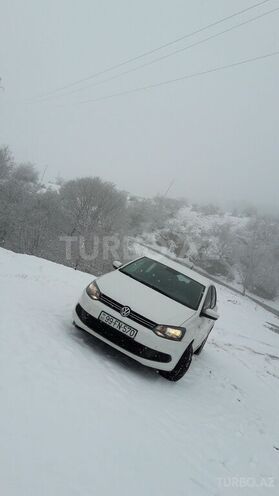 Volkswagen Polo 2012, 265,000 km - 1.6 л - Bakı