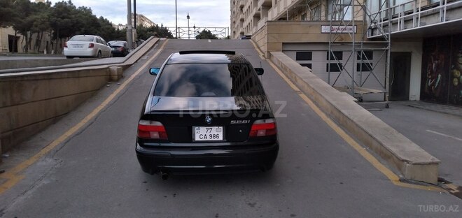 BMW 528 2000, 323,111 km - 2.8 l - Bakı
