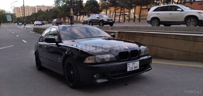 BMW 528 2000, 323,111 km - 2.8 l - Bakı