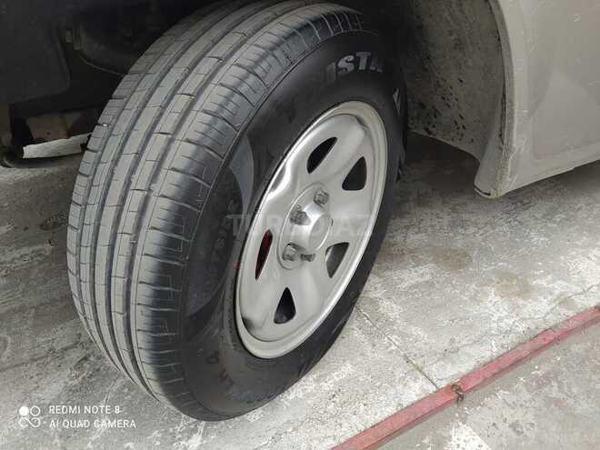 GAZ 31105 2006, 213,486 km - 2.3 l - Quba