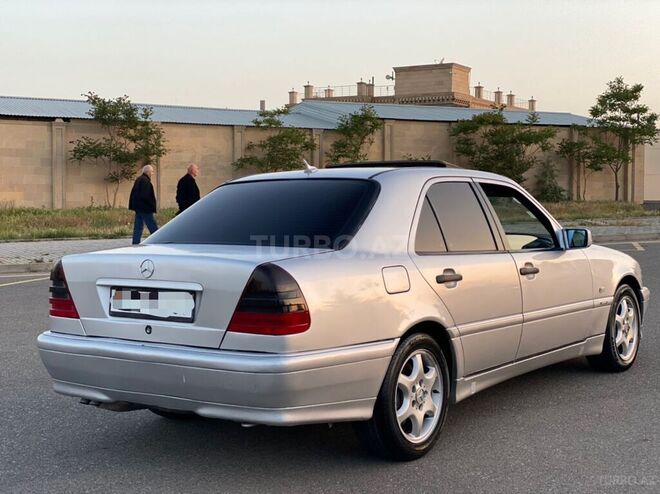Mercedes C 230 2000, 249,000 km - 2.3 l - Bakı