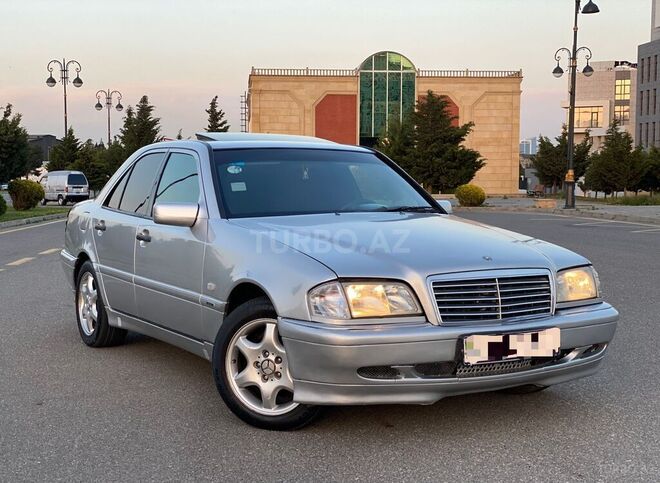 Mercedes C 230 2000, 249,000 km - 2.3 l - Bakı
