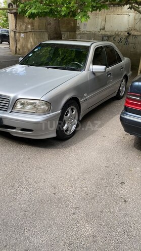 Mercedes C 230 2000, 249,000 km - 2.3 l - Bakı