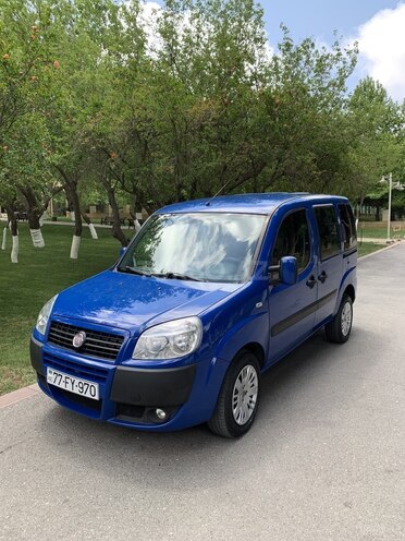 Fiat Doblo 2009, 199,700 km - 1.3 l - Bakı