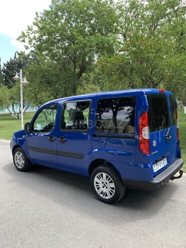 Fiat Doblo 2009, 199,700 km - 1.3 l - Bakı