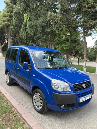 Fiat Doblo 2009, 199,700 km - 1.3 l - Bakı