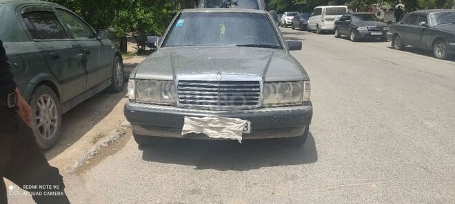 Mercedes 190 1990, 385,000 km - 2.3 l - Bakı