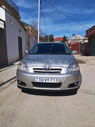 Toyota Corolla 2004, 330,000 km - 1.4 l - Bakı