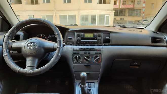 Toyota Corolla 2005, 160,000 km - 1.4 l - Bakı