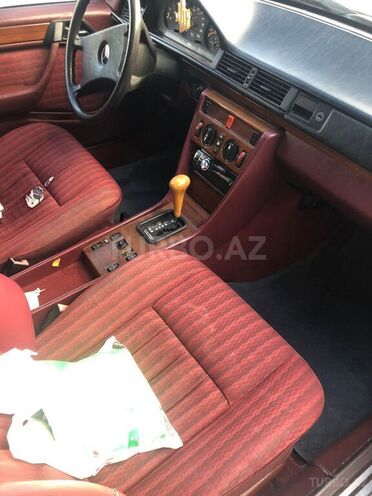 Mercedes E 230 1991, 500,000 km - 2.3 l - Bakı
