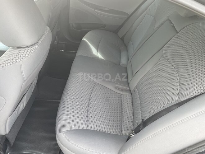 Hyundai Sonata 2014, 165,000 km - 2.4 l - Şəki
