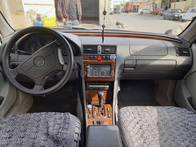Mercedes C 280 1998, 260,000 km - 2.8 l - Bakı