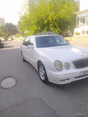 Mercedes E 240 2001, 237,000 km - 2.4 л - Bakı