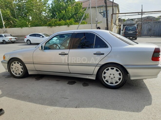 Mercedes C 280 1998, 260,000 km - 2.8 l - Bakı