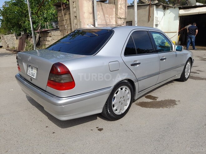 Mercedes C 280 1998, 260,000 km - 2.8 l - Bakı