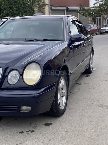 Mercedes E 200 1998, 234,758 km - 2.0 l - Gəncə