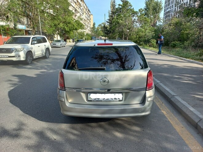 Opel Astra 2009, 224,000 km - 1.4 l - Bakı