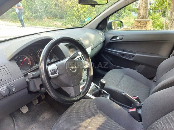 Opel Astra 2009, 224,000 km - 1.4 l - Bakı